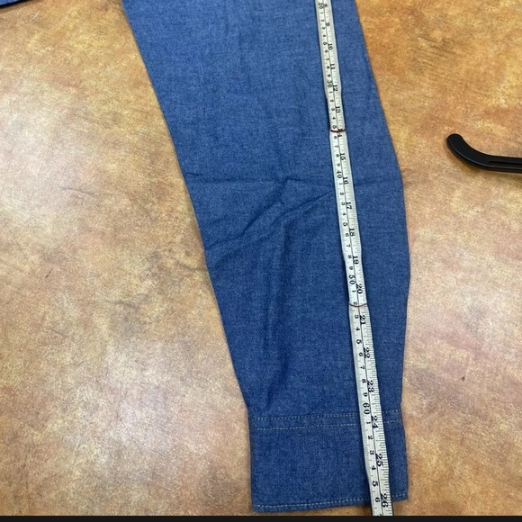 Mens Wrangler Red Vintage Slim Shirt Snap Lightweight Long Sleeve Denim XL - Picture 8 of 8